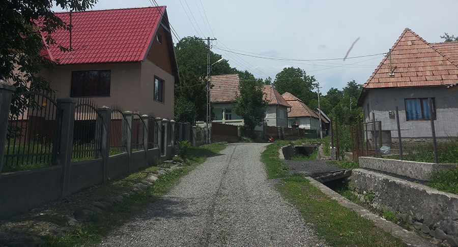 Semnarea contractului de finanțare a proiectului „REABILITARE ȘI MODERNIZARE DRUMURI ÎN COMUNA BRÂNCOVENEȘTI, JUDEȚUL MUREȘ”