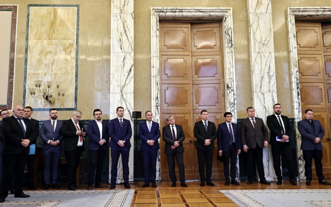 Semnarea primelor contracte de finanțare pentru realizarea unor centre de colectare prin aport voluntar, prin PNRR